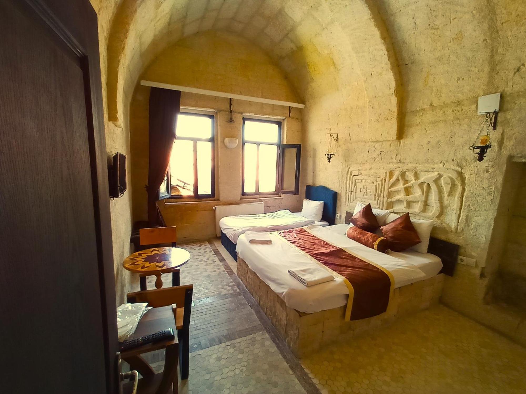Stone Age Cappadocia Hotel Nevşehir Bagian luar foto