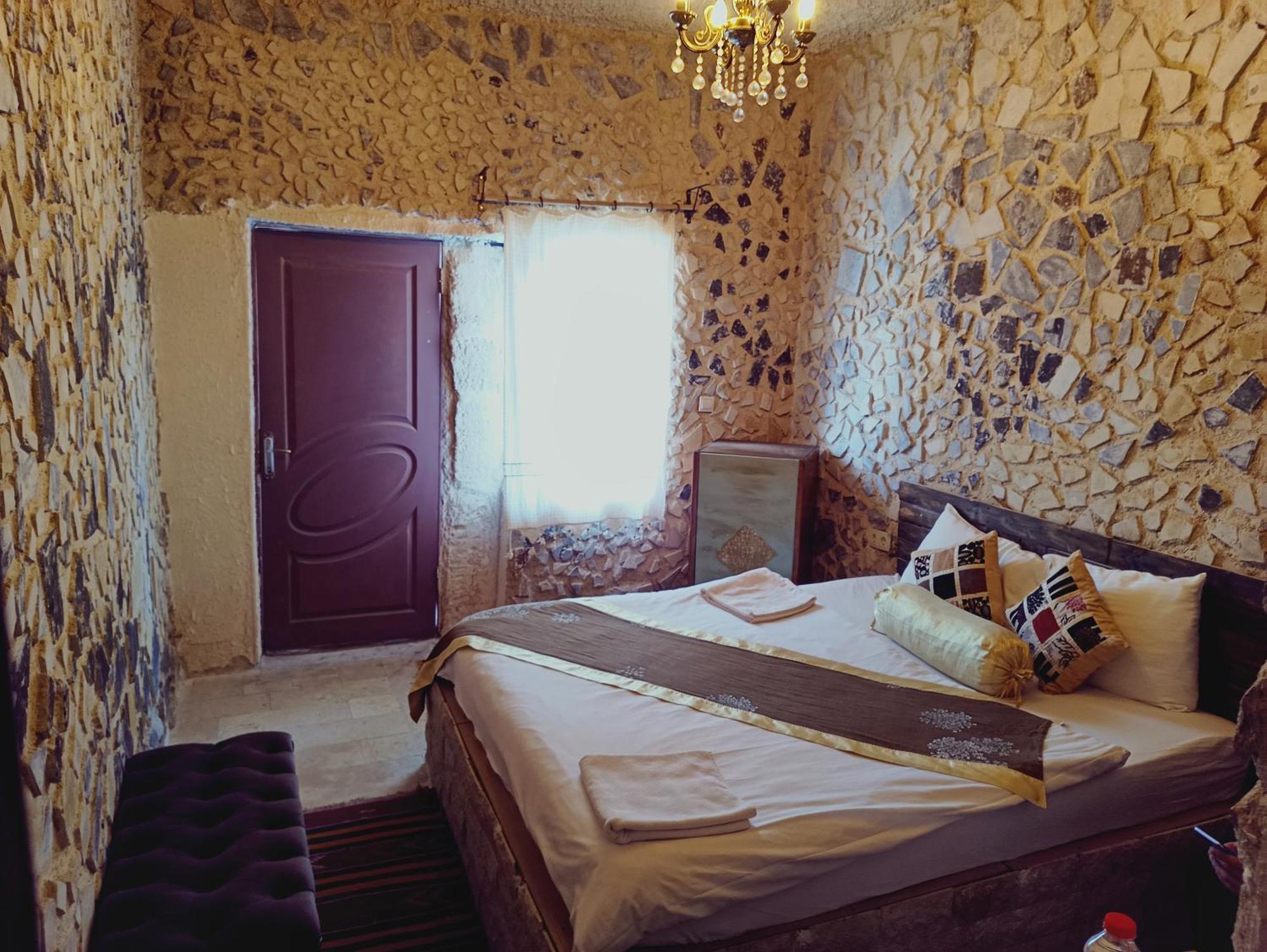 Stone Age Cappadocia Hotel Nevşehir Bagian luar foto