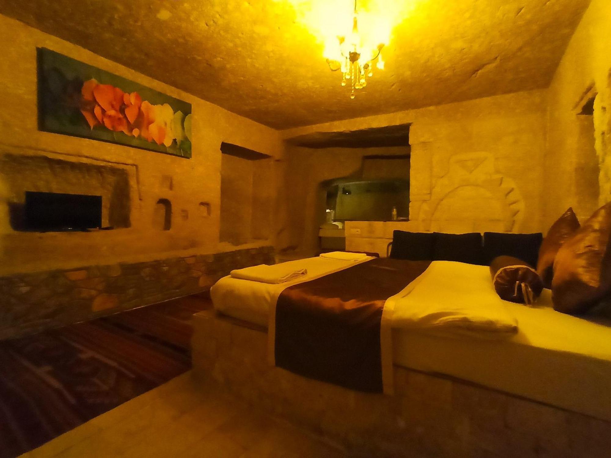Stone Age Cappadocia Hotel Nevşehir Bagian luar foto