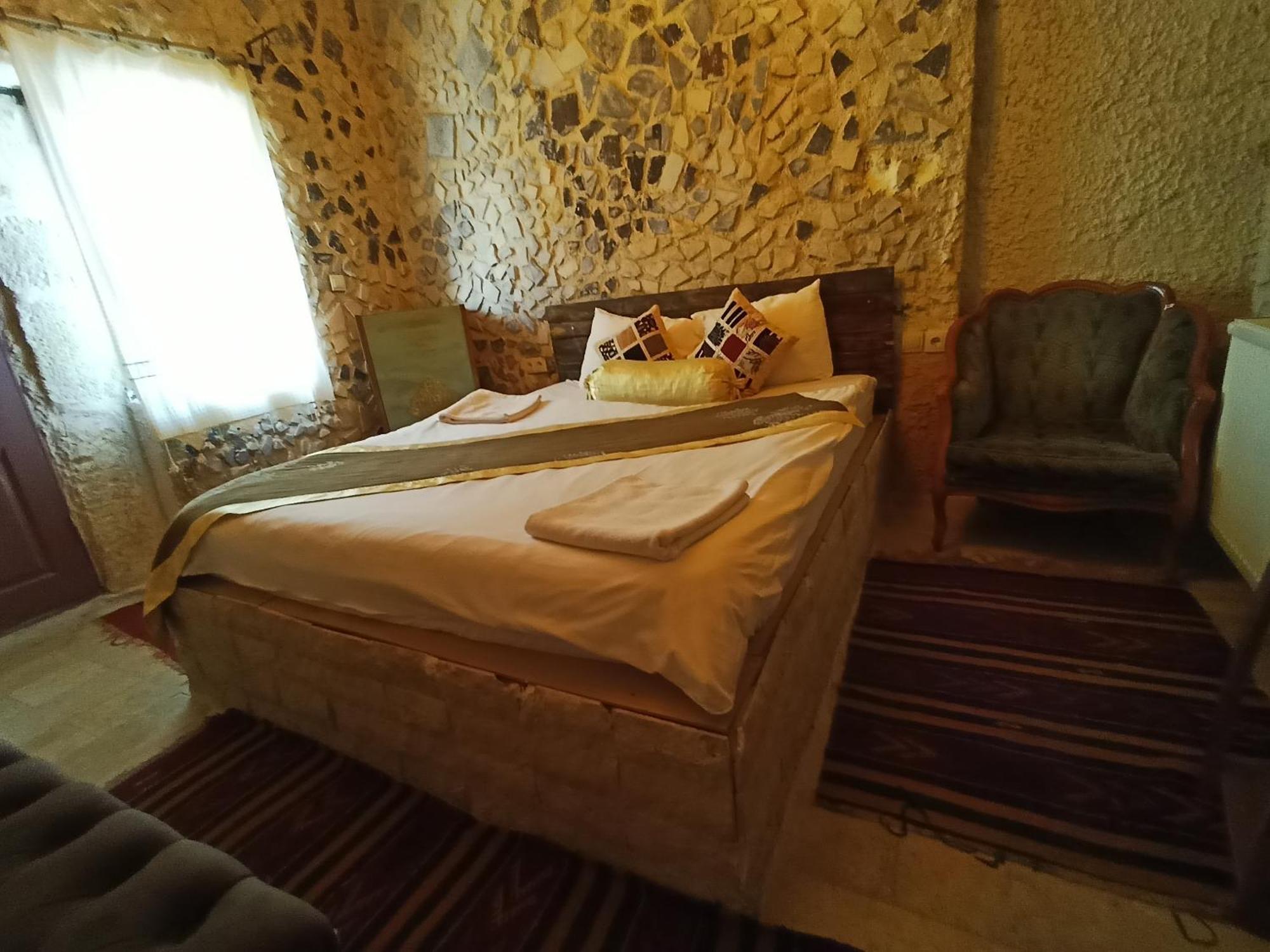 Stone Age Cappadocia Hotel Nevşehir Bagian luar foto