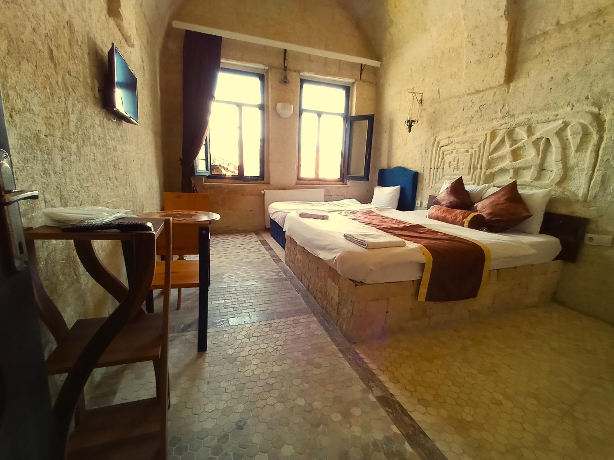 Stone Age Cappadocia Hotel Nevşehir Bagian luar foto